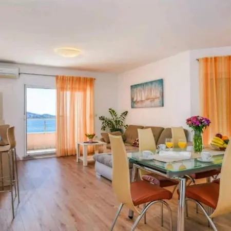 Antonia Lejlighed Trogir